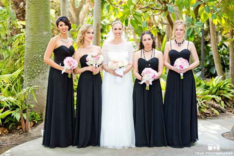 Paradise Pier wedding flowers, traditional modern wedding, pastel bouquet,