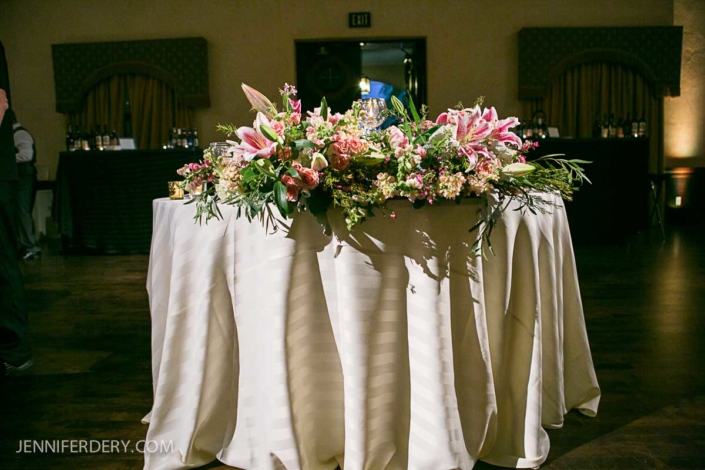 Prado wedding san diego, magenta wedding bouquet,