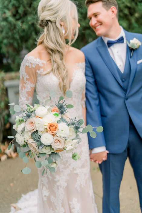 Happy Bride Bouquet White Cream